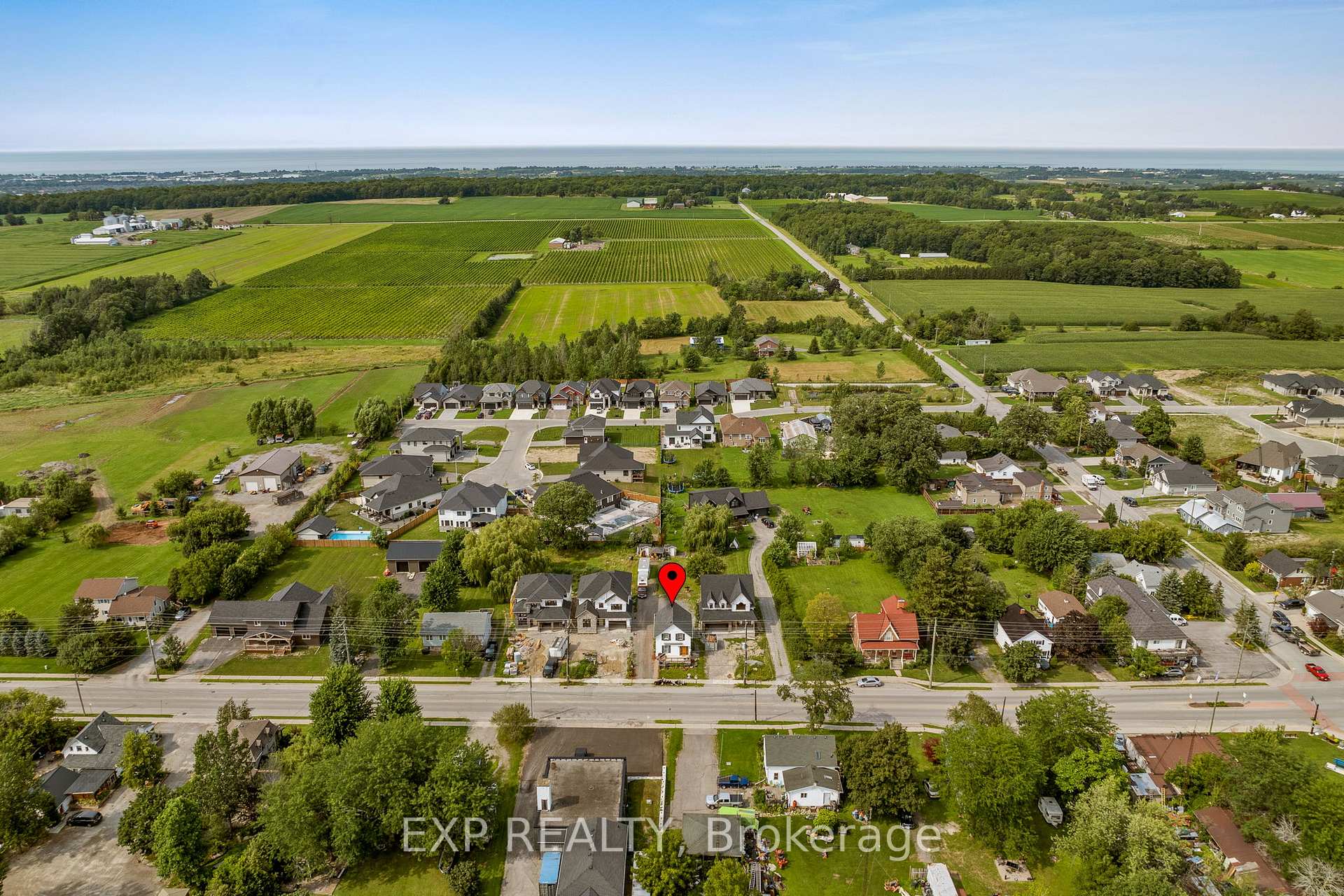 Photo 33 of 4235 Fly Road, Lincoln, Beamsville — HOMEH