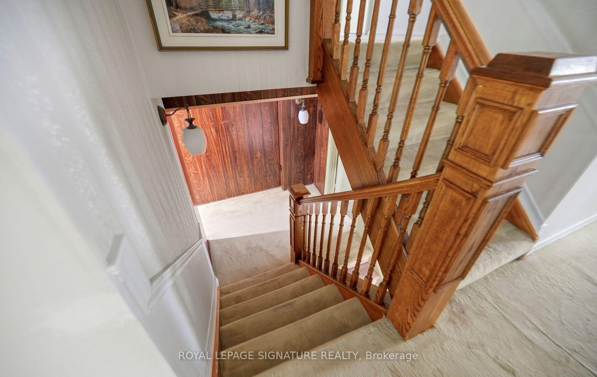Photo 15 of 17 Templar Drive, Etobicoke, Kingsview Village-The Westway — HOMEH