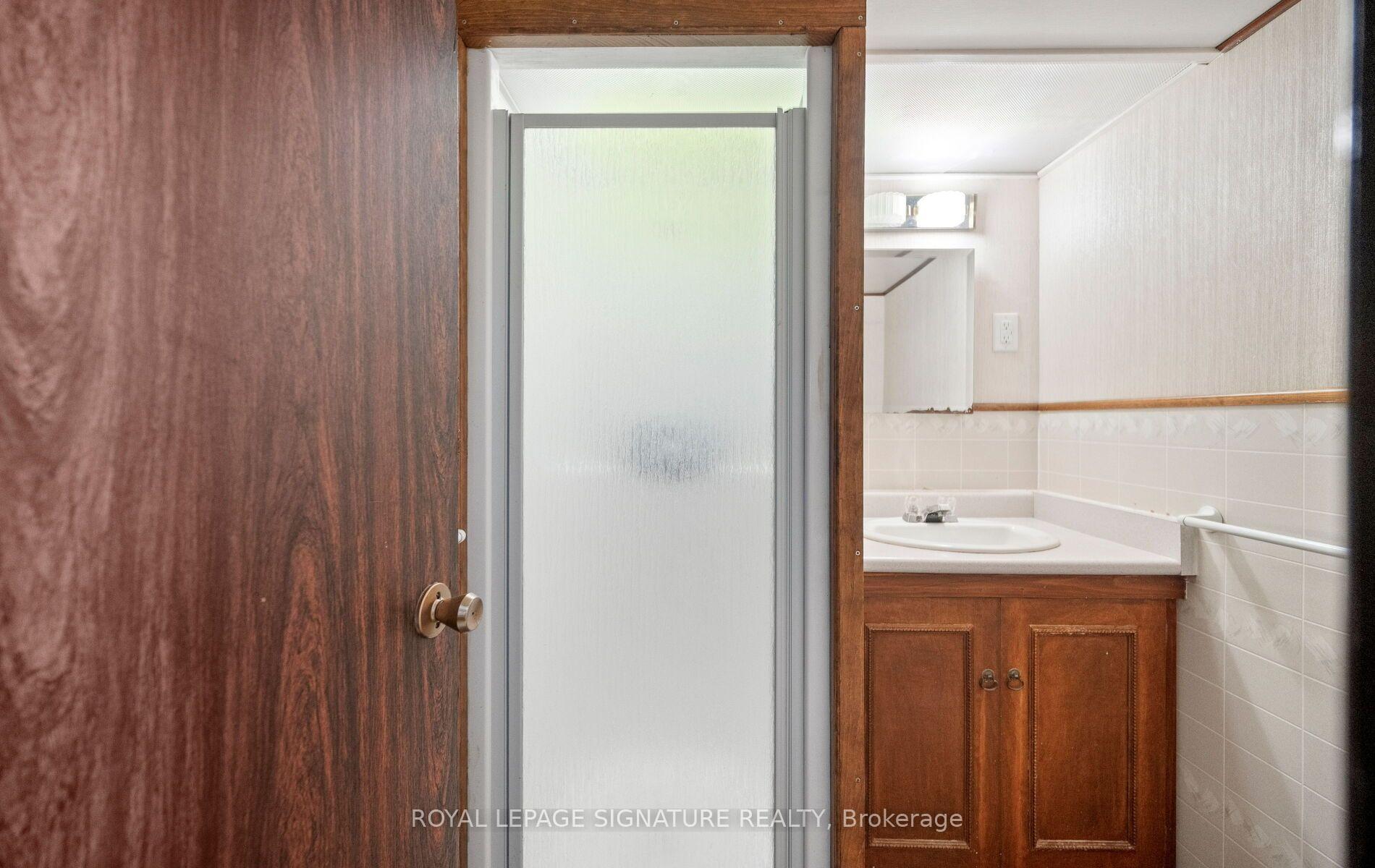 Photo 21 of 17 Templar Drive, Etobicoke, Kingsview Village-The Westway — HOMEH