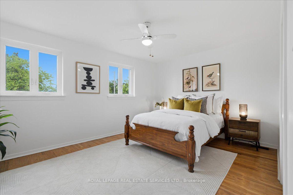 Photo 15 of 17 Rosegrove Place, Scarborough, Agincourt South-Malvern West — HOMEH