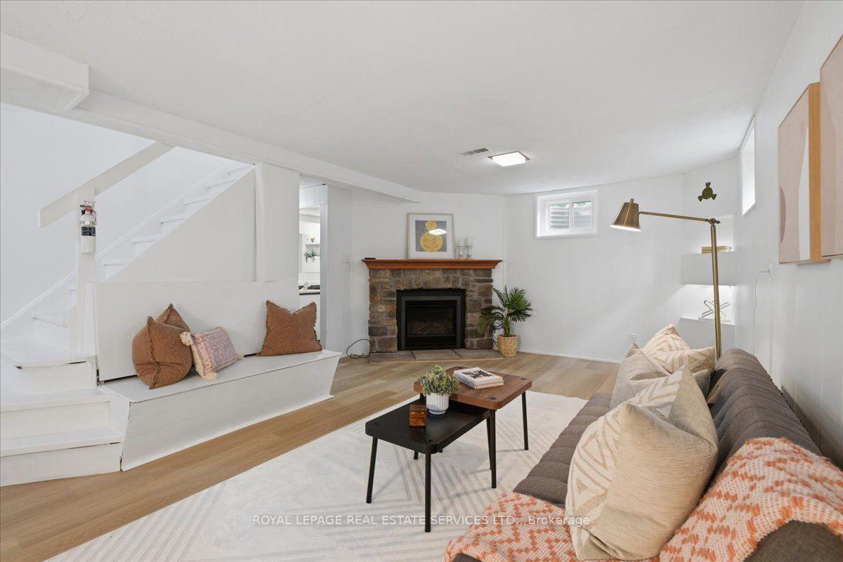 Photo 20 of 17 Rosegrove Place, Scarborough, Agincourt South-Malvern West — HOMEH