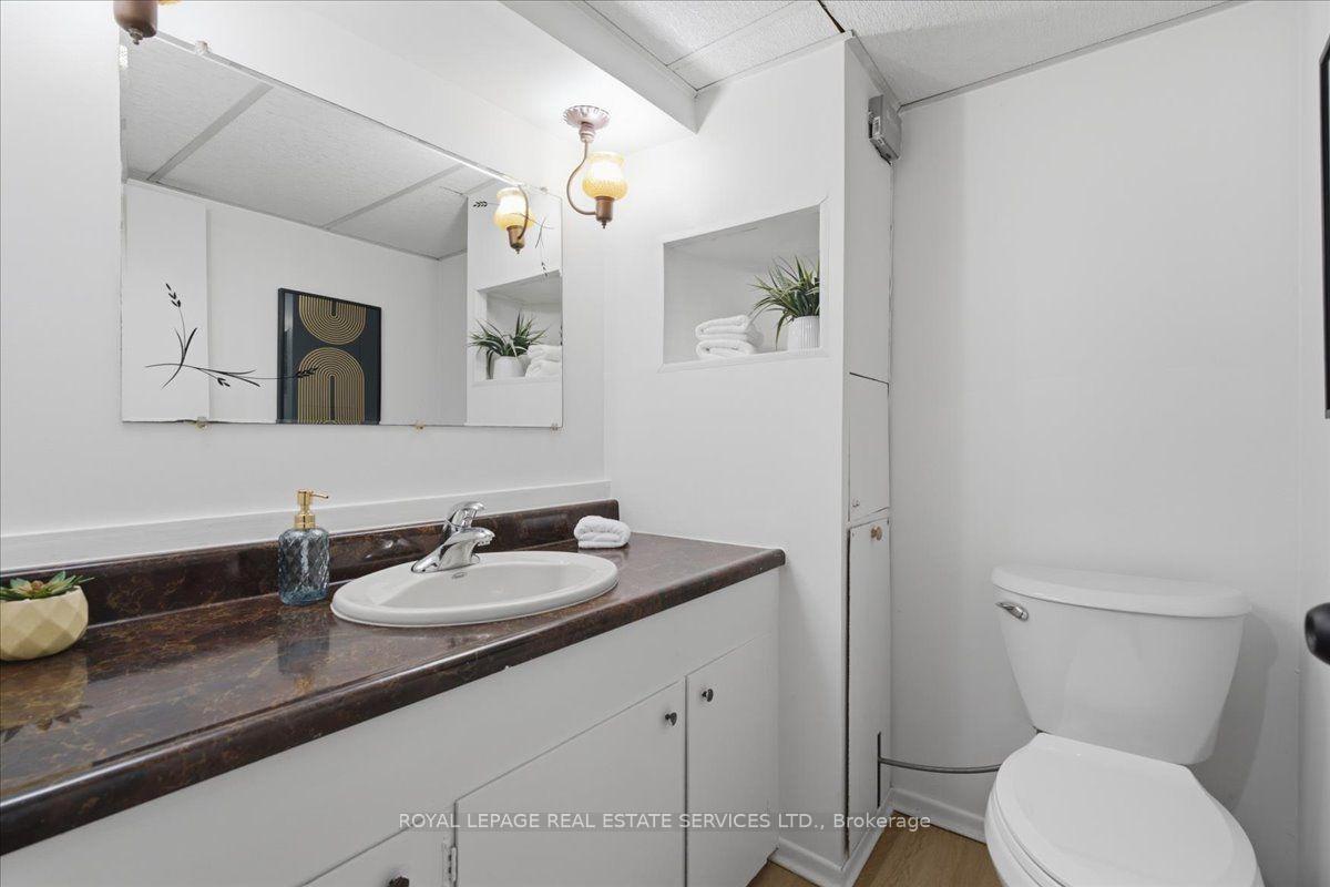 Photo 22 of 17 Rosegrove Place, Scarborough, Agincourt South-Malvern West — HOMEH
