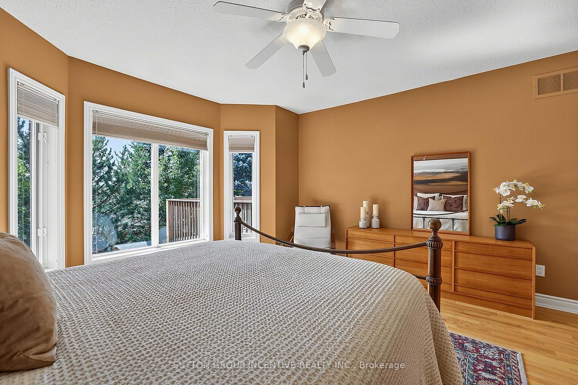 Photo 23 of 13 Renaissance Point, New Tecumseth, Rural New Tecumseth — HOMEH
