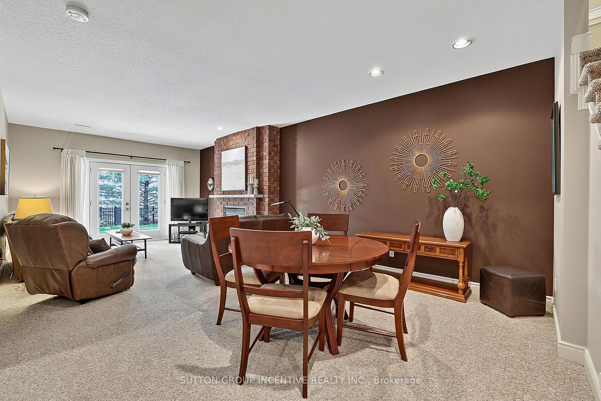 Photo 28 of 13 Renaissance Point, New Tecumseth, Rural New Tecumseth — HOMEH