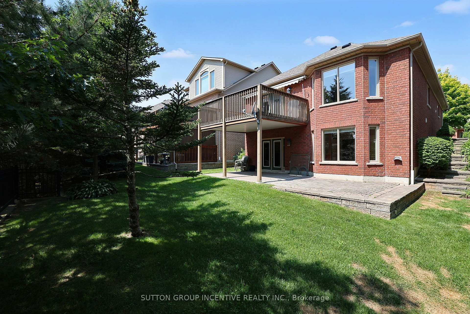 Photo 44 of 13 Renaissance Point, New Tecumseth, Rural New Tecumseth — HOMEH
