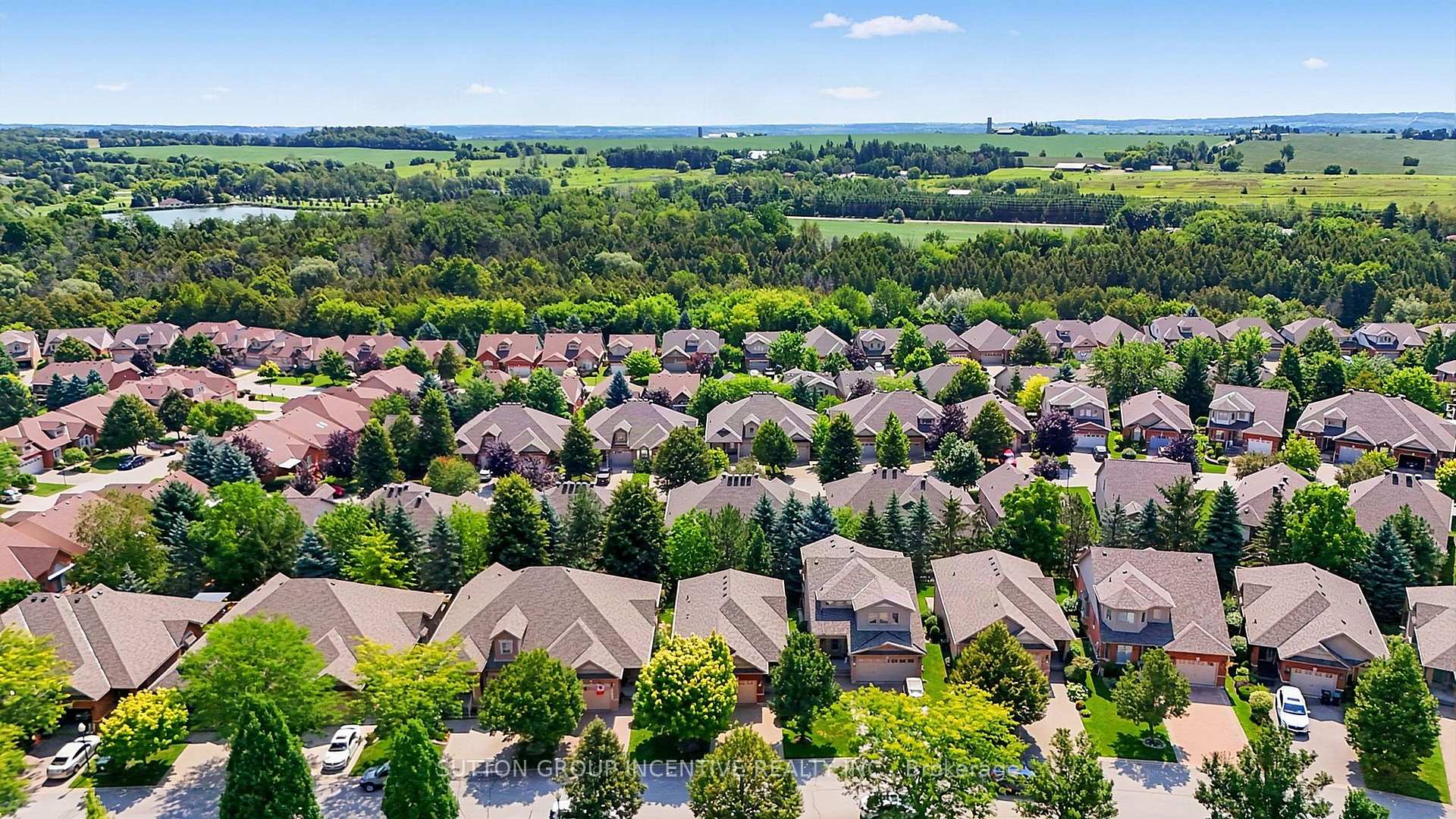 Photo 47 of 13 Renaissance Point, New Tecumseth, Rural New Tecumseth — HOMEH