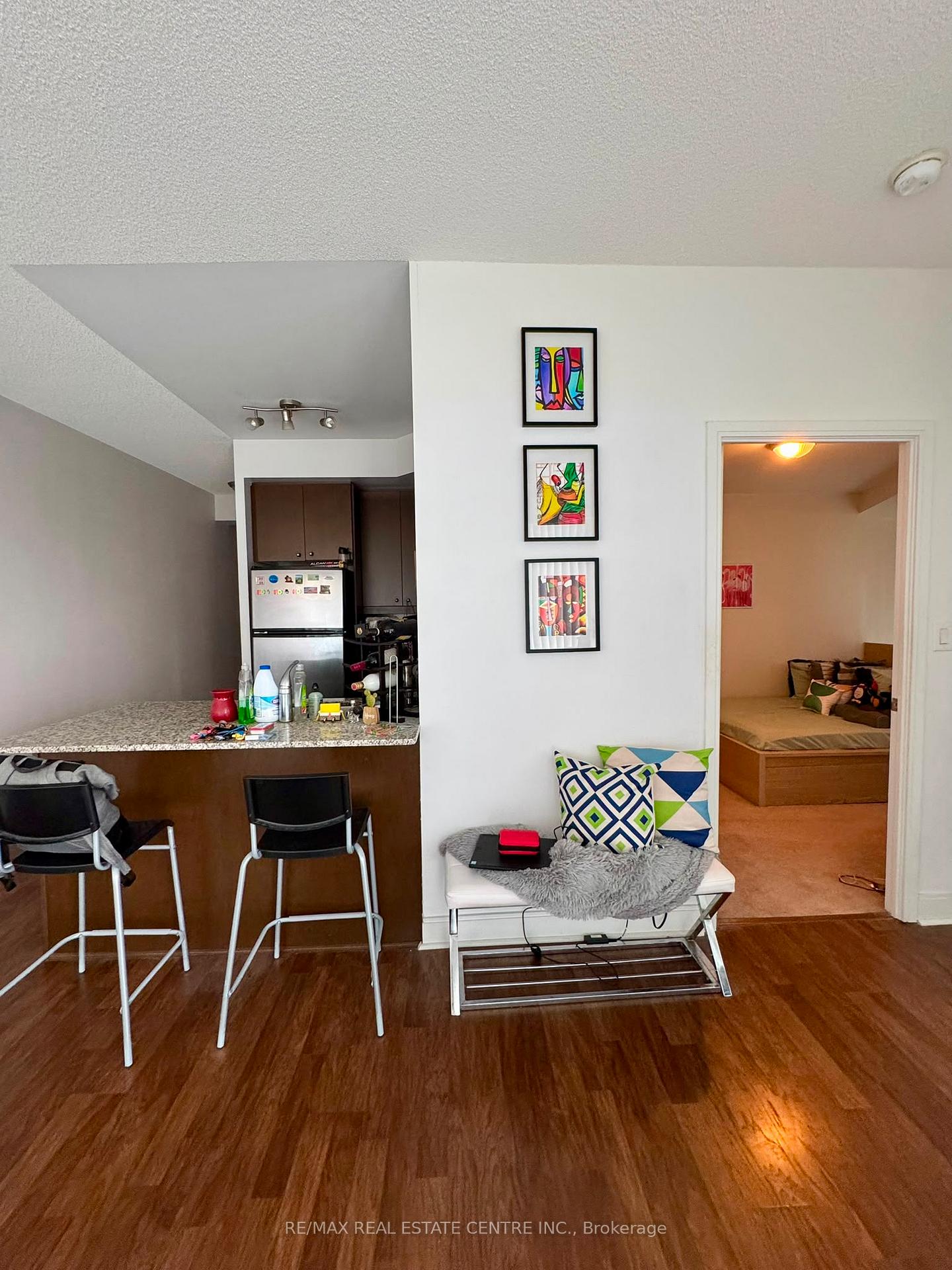 Photo 12 of Unit 802, 50 Absolute Avenue, Mississauga, City Centre — HOMEH