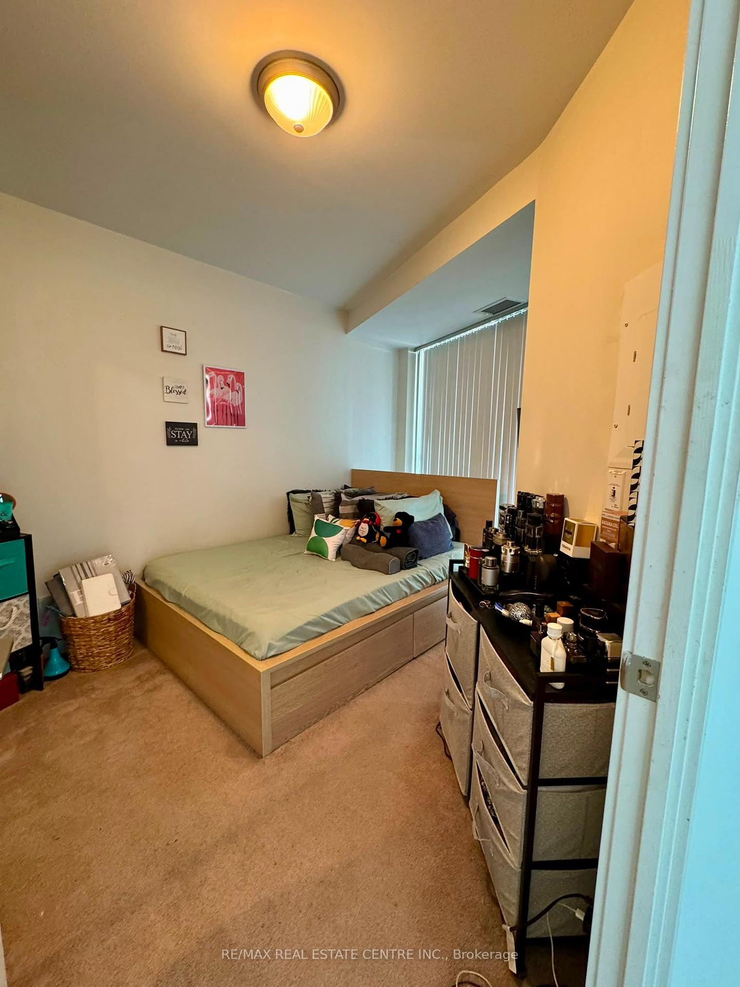 Photo 13 of Unit 802, 50 Absolute Avenue, Mississauga, City Centre — HOMEH