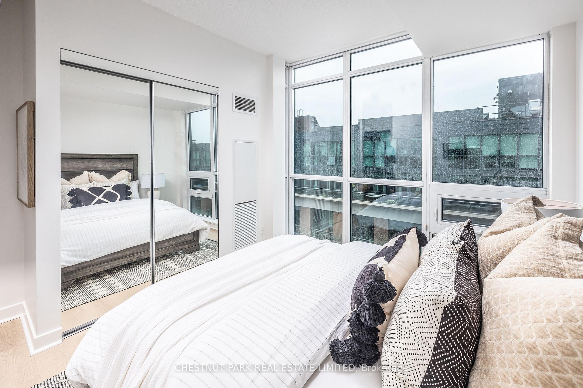 Photo 10 of Unit 802, 1171 Queen Street W, Toronto, Little Portugal — HOMEH