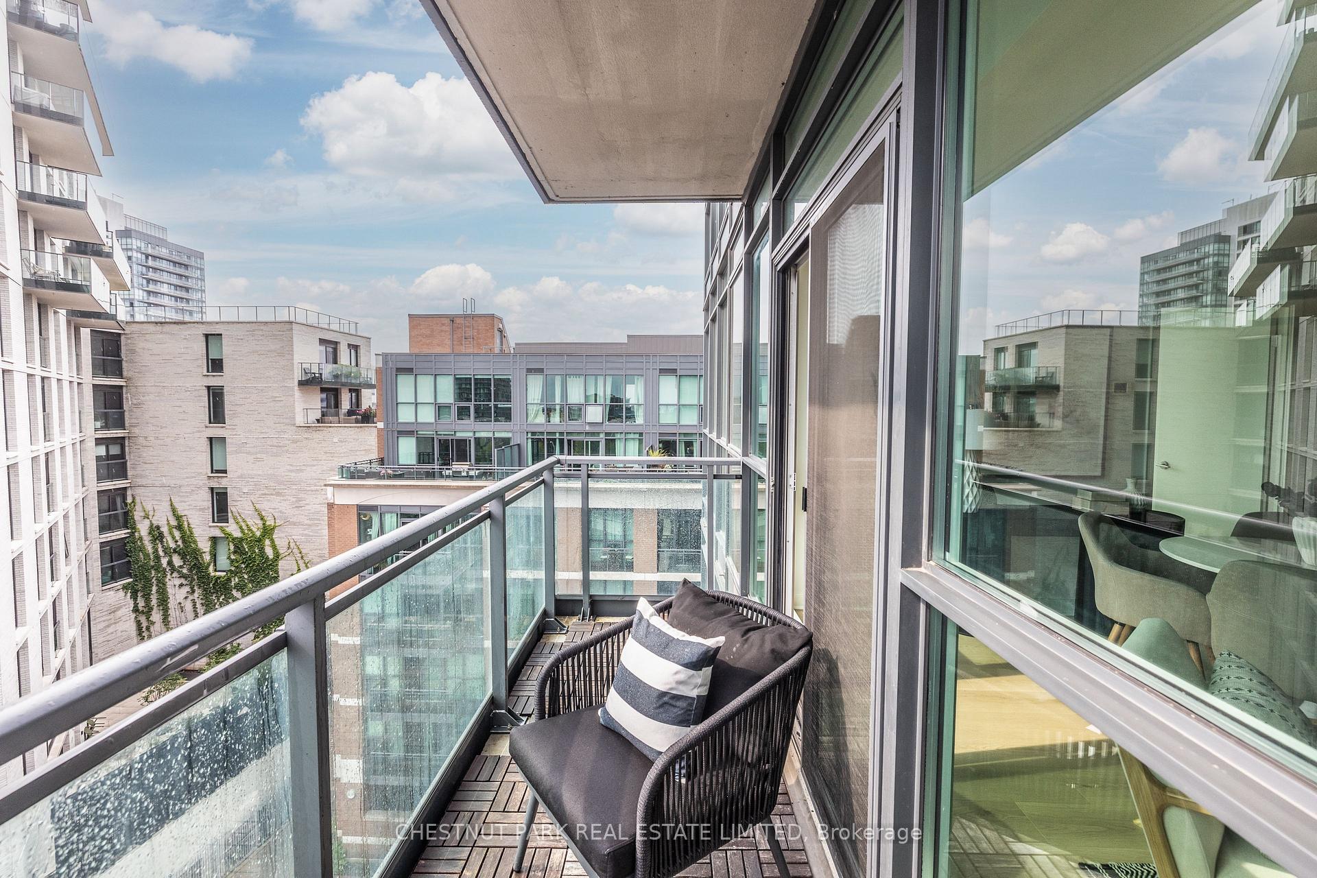 Photo 17 of Unit 802, 1171 Queen Street W, Toronto, Little Portugal — HOMEH