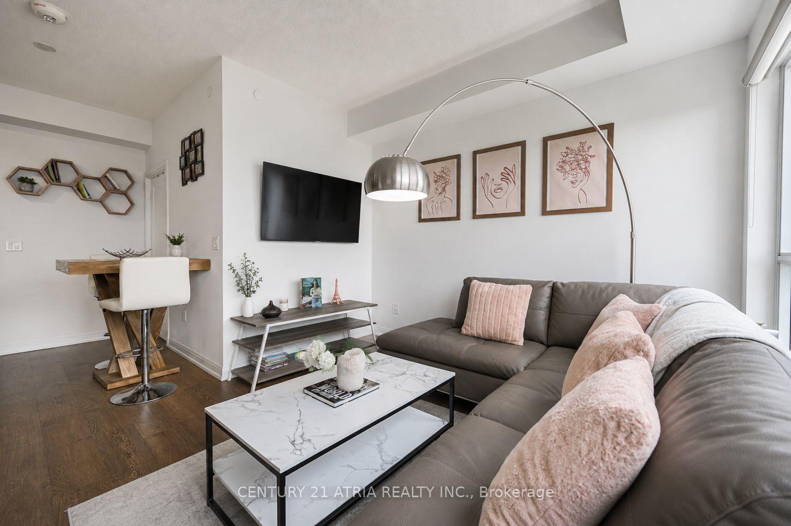 Front of Unit 2919, 275 Village Green Square