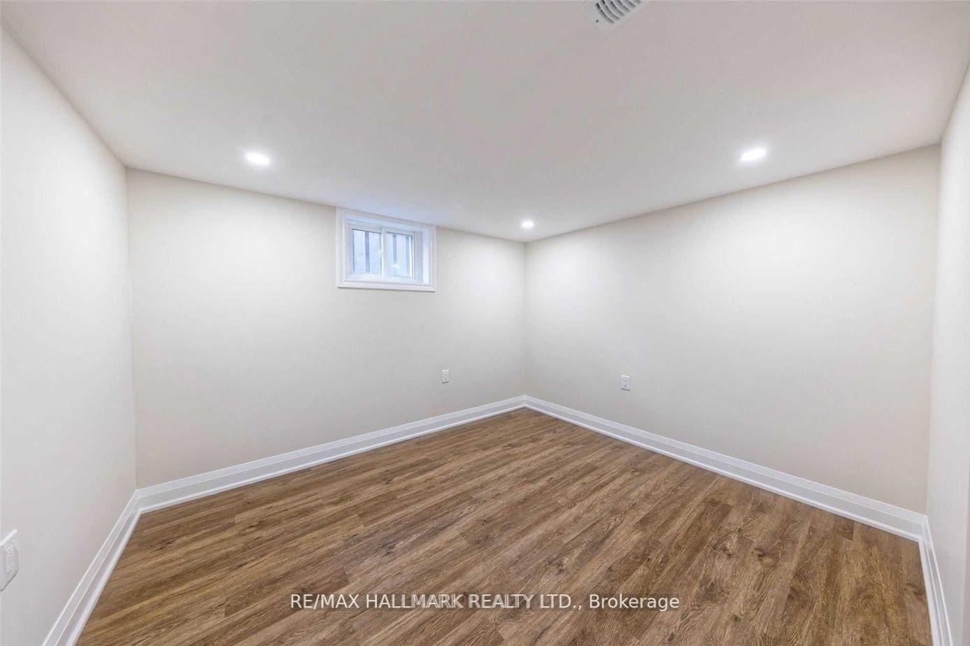 Photo 12 of Unit BSMT, 69 Barrymore Road, Scarborough, Bendale — HOMEH