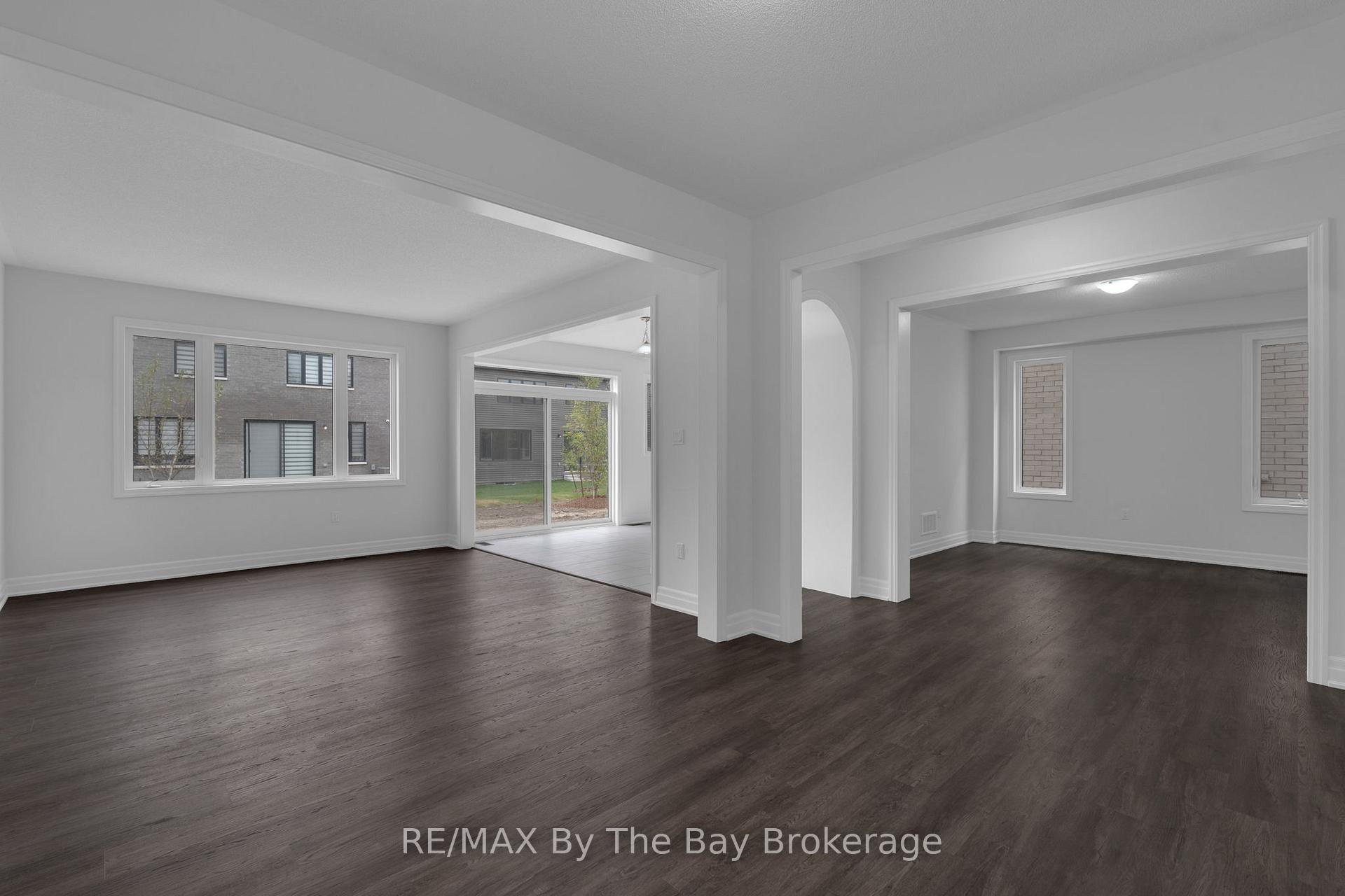 Photo 5 of 48 Del Ray Crescent, Wasaga Beach — HOMEH