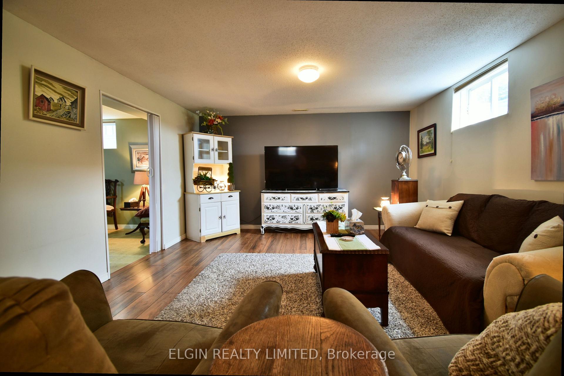 Photo 16 of 5 Havenridge Court, St. Thomas — HOMEH