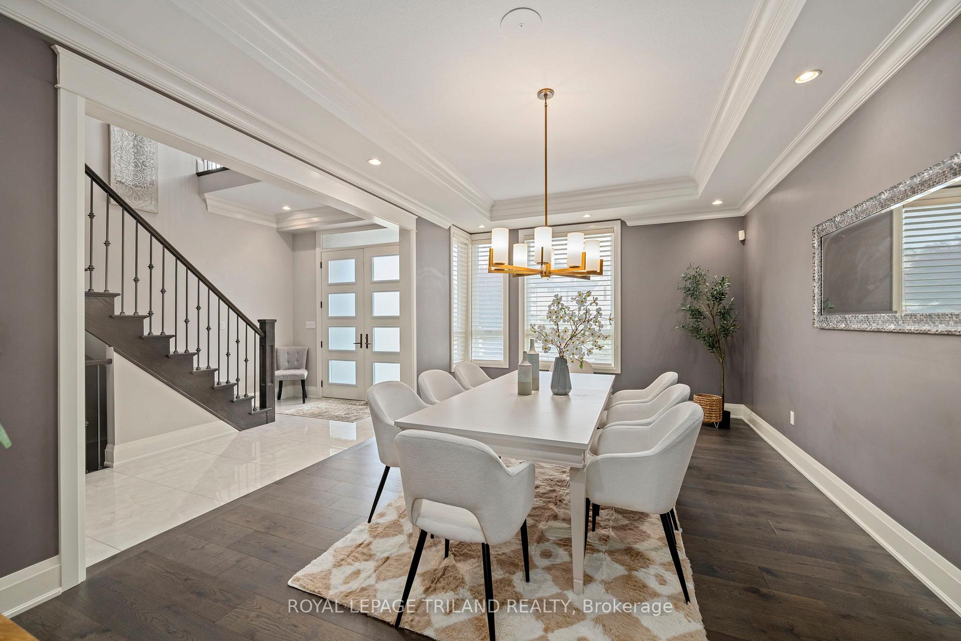 Photo 9 of 1010 Longworth Road, London, South L — HOMEH