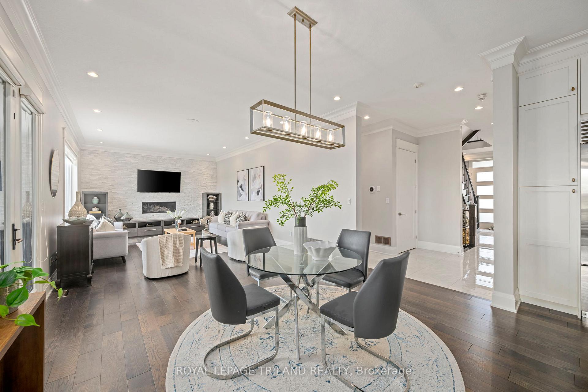 Photo 14 of 1010 Longworth Road, London, South L — HOMEH