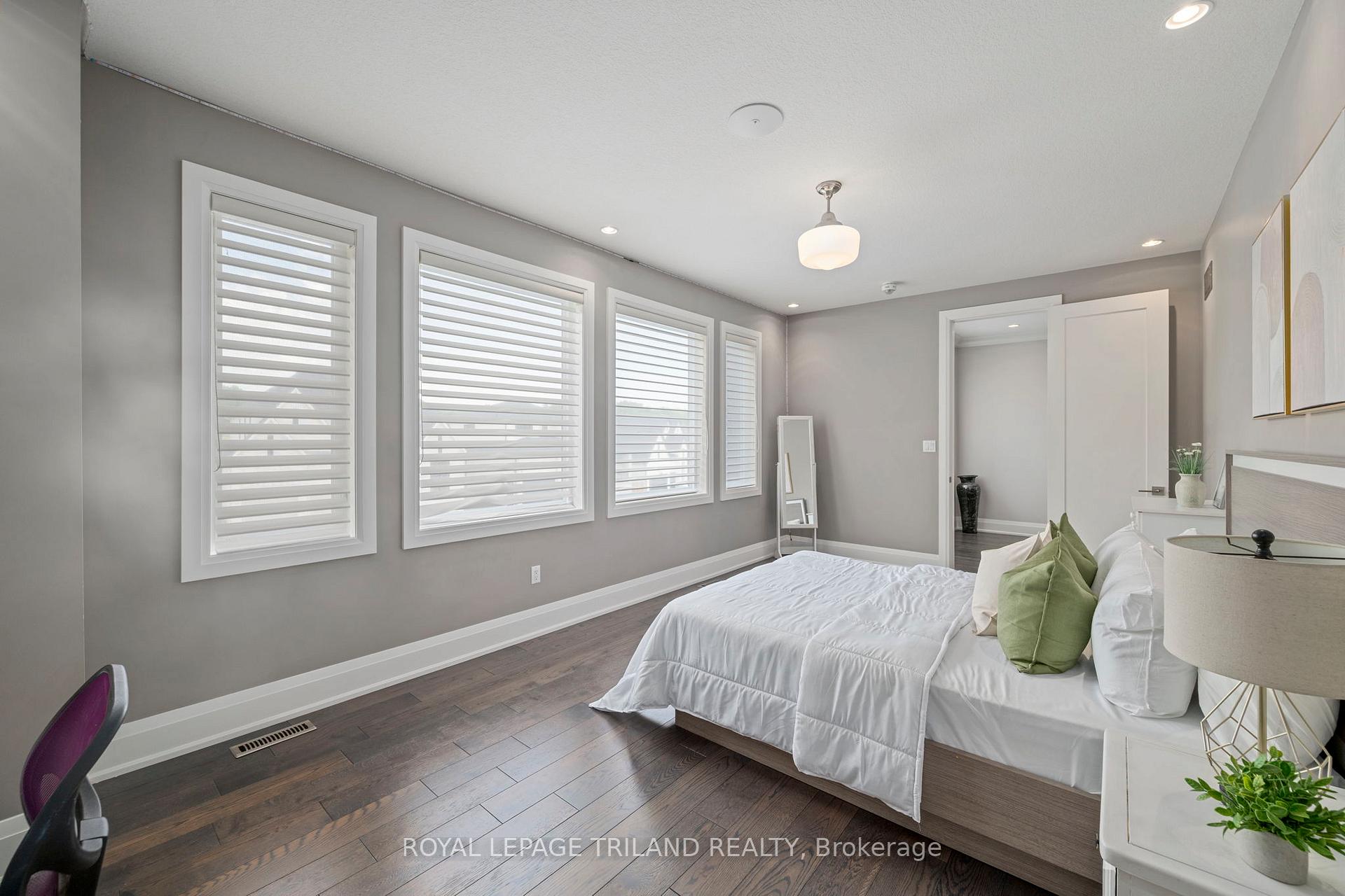 Photo 29 of 1010 Longworth Road, London, South L — HOMEH