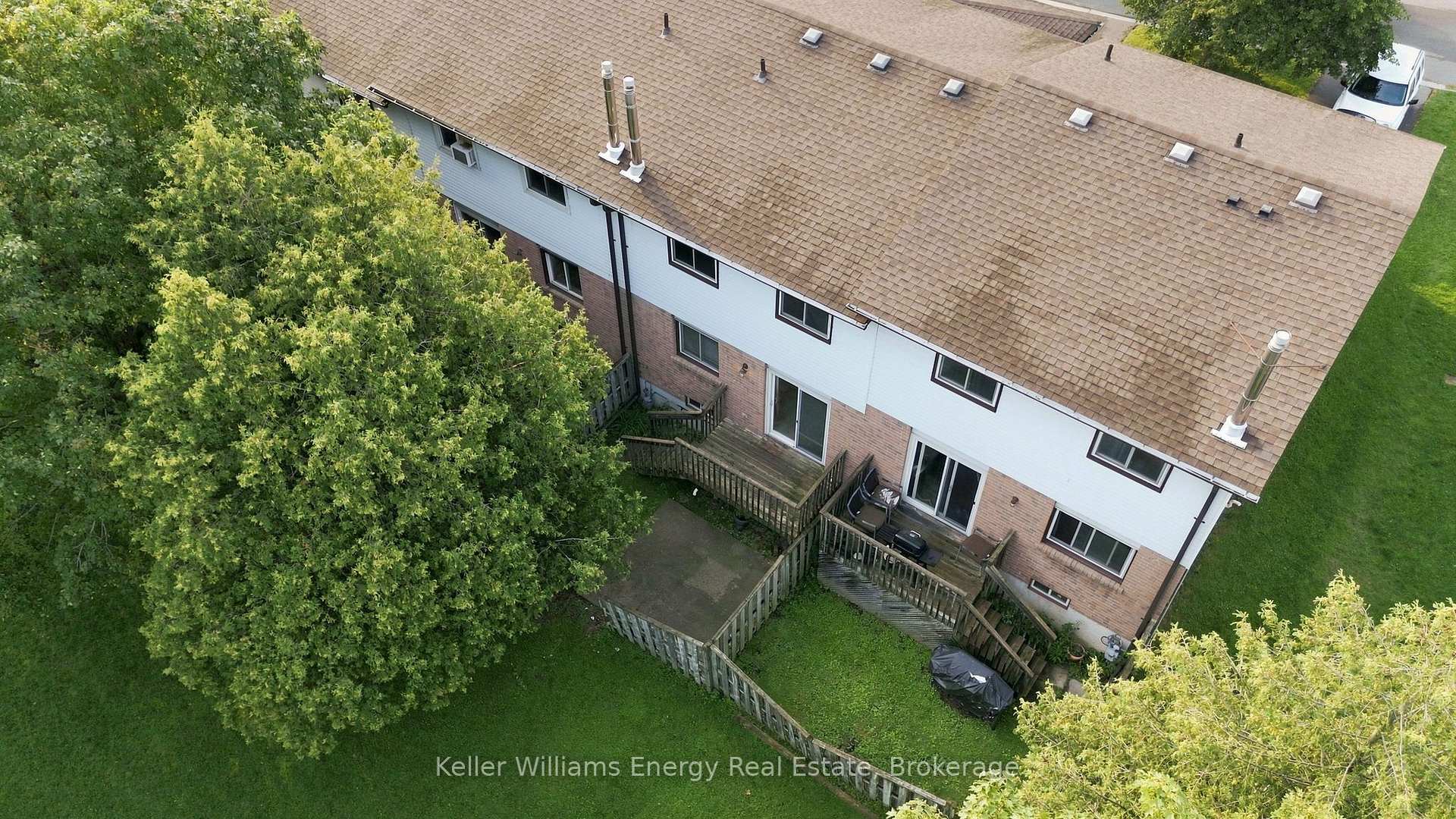 Photo 39 of Unit 105, 700 Harmony Road N, Oshawa, Pinecrest — HOMEH