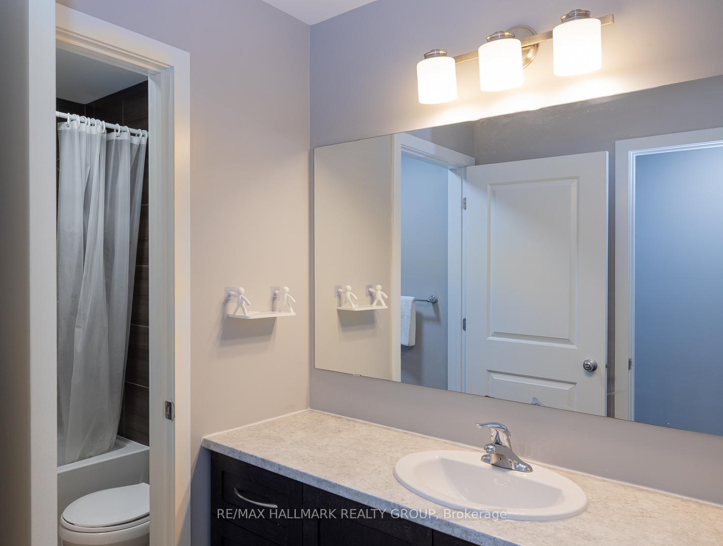 Photo 25 of 305 Oxer Place, Ottawa, Kanata - Emerald Meadows/Trailwest — HOMEH