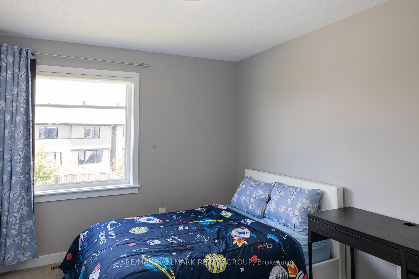 Photo 26 of 305 Oxer Place, Ottawa, Kanata - Emerald Meadows/Trailwest — HOMEH