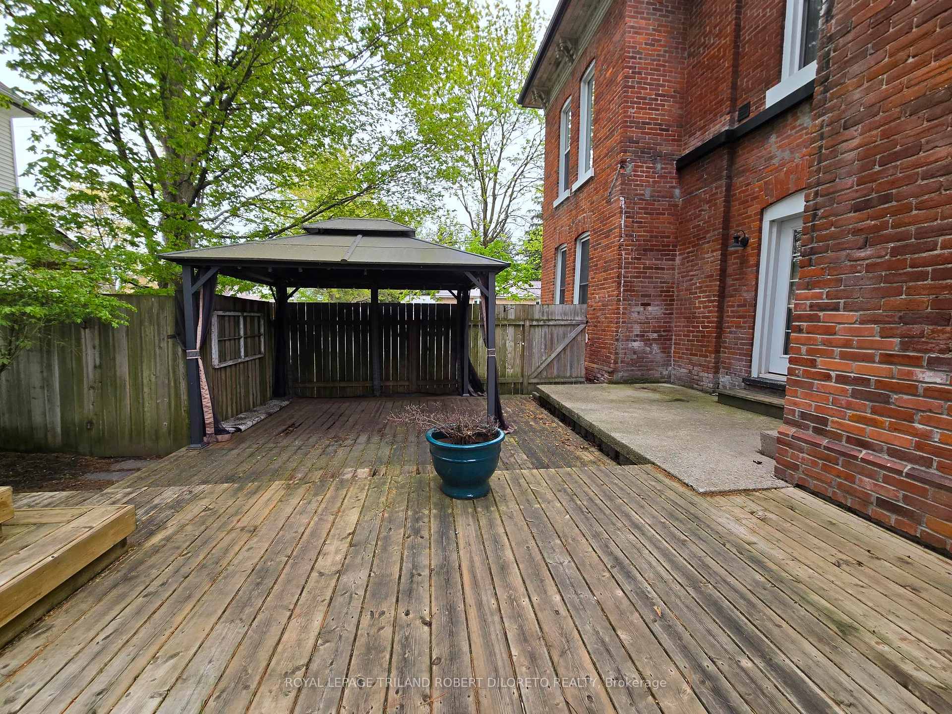 Photo 29 of 11 Maple Street W, Aylmer — HOMEH