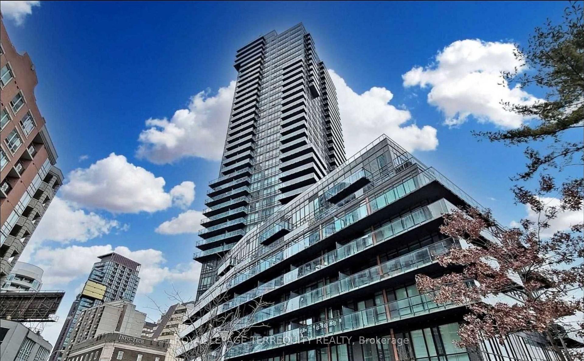 Photo 2 of Unit 1502, 825 Church Street, Toronto, Rosedale-Moore Park — HOMEH