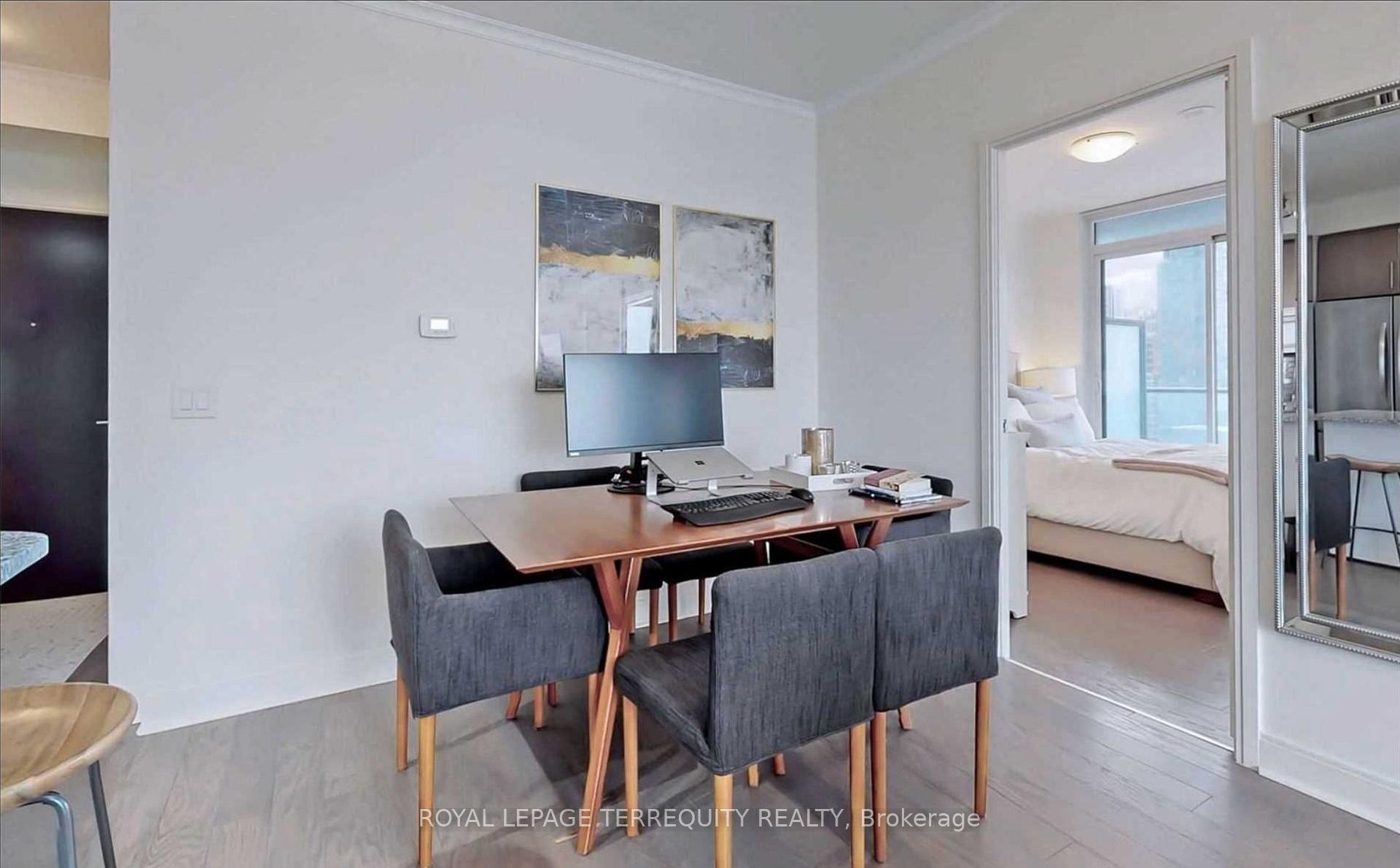 Photo 13 of Unit 1502, 825 Church Street, Toronto, Rosedale-Moore Park — HOMEH