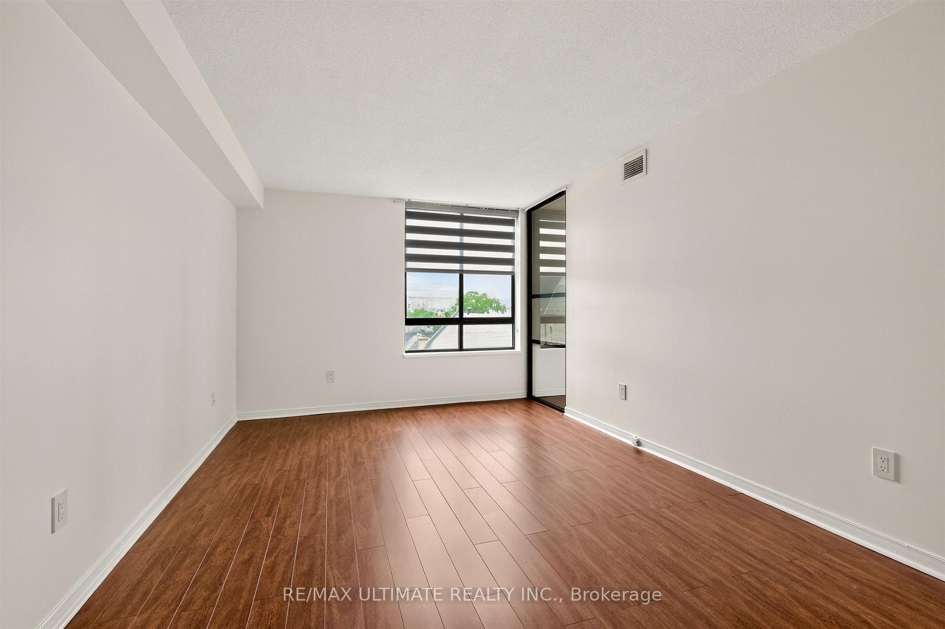 Photo 18 of Unit 708, 195 St Patrick Street, Toronto, Kensington-Chinatown — HOMEH