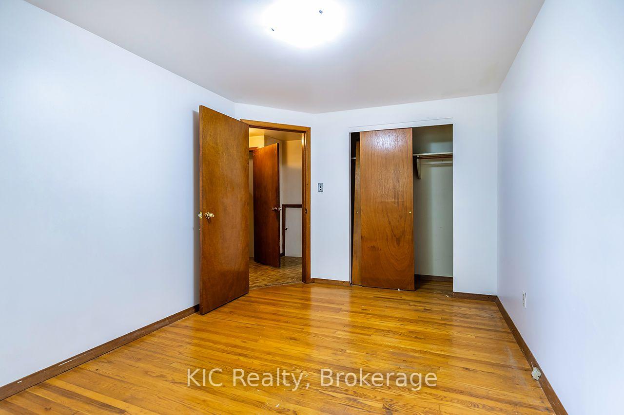 Photo 31 of 1151 Valley Court, Oshawa, Lakeview — HOMEH