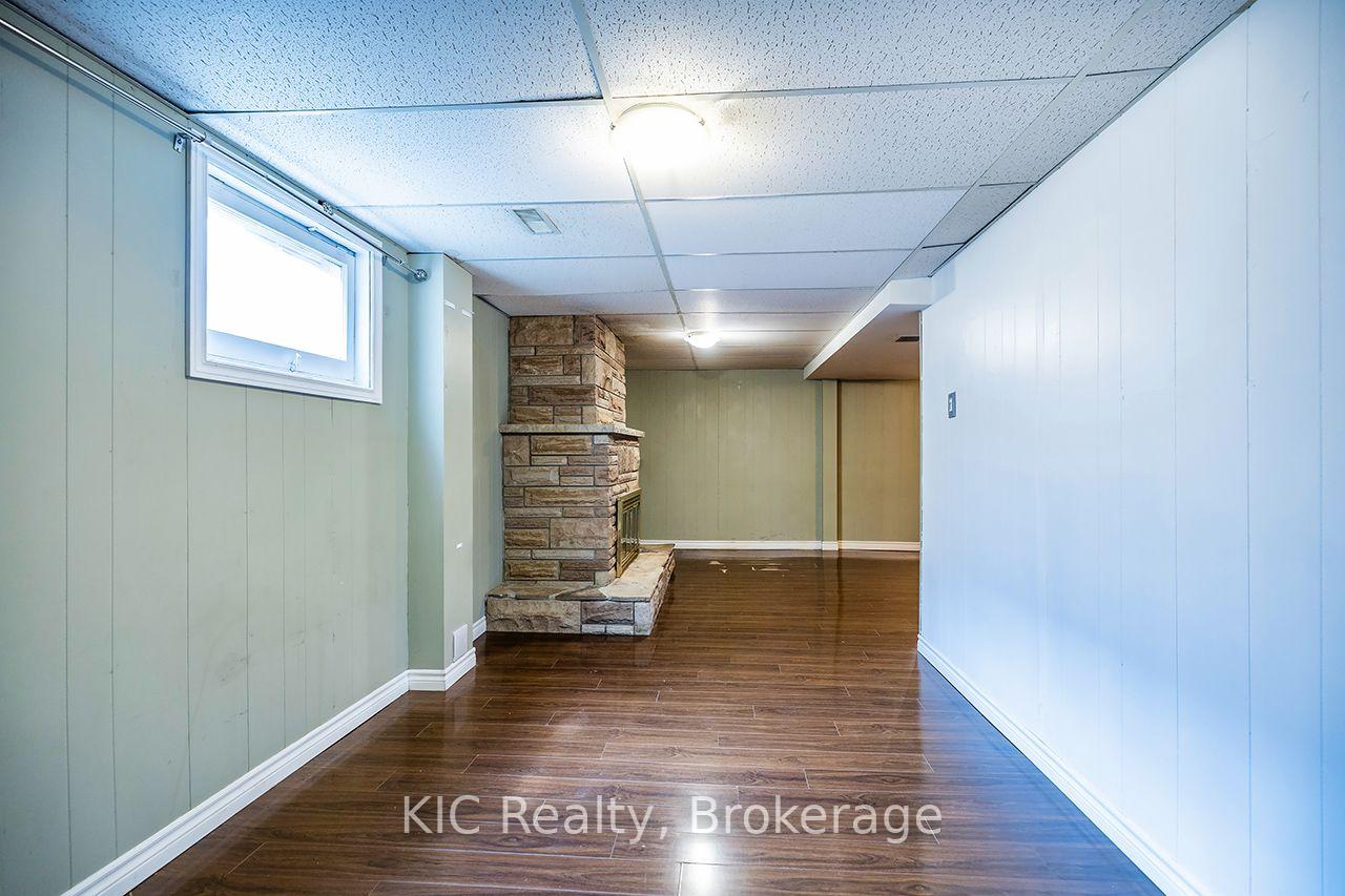 Photo 33 of 1151 Valley Court, Oshawa, Lakeview — HOMEH