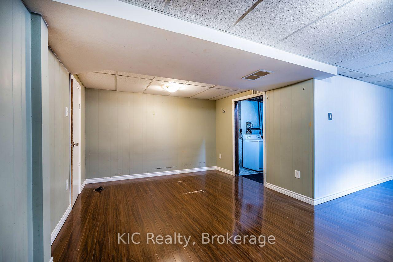 Photo 37 of 1151 Valley Court, Oshawa, Lakeview — HOMEH