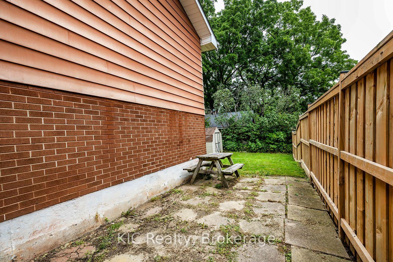 Photo 44 of 1151 Valley Court, Oshawa, Lakeview — HOMEH
