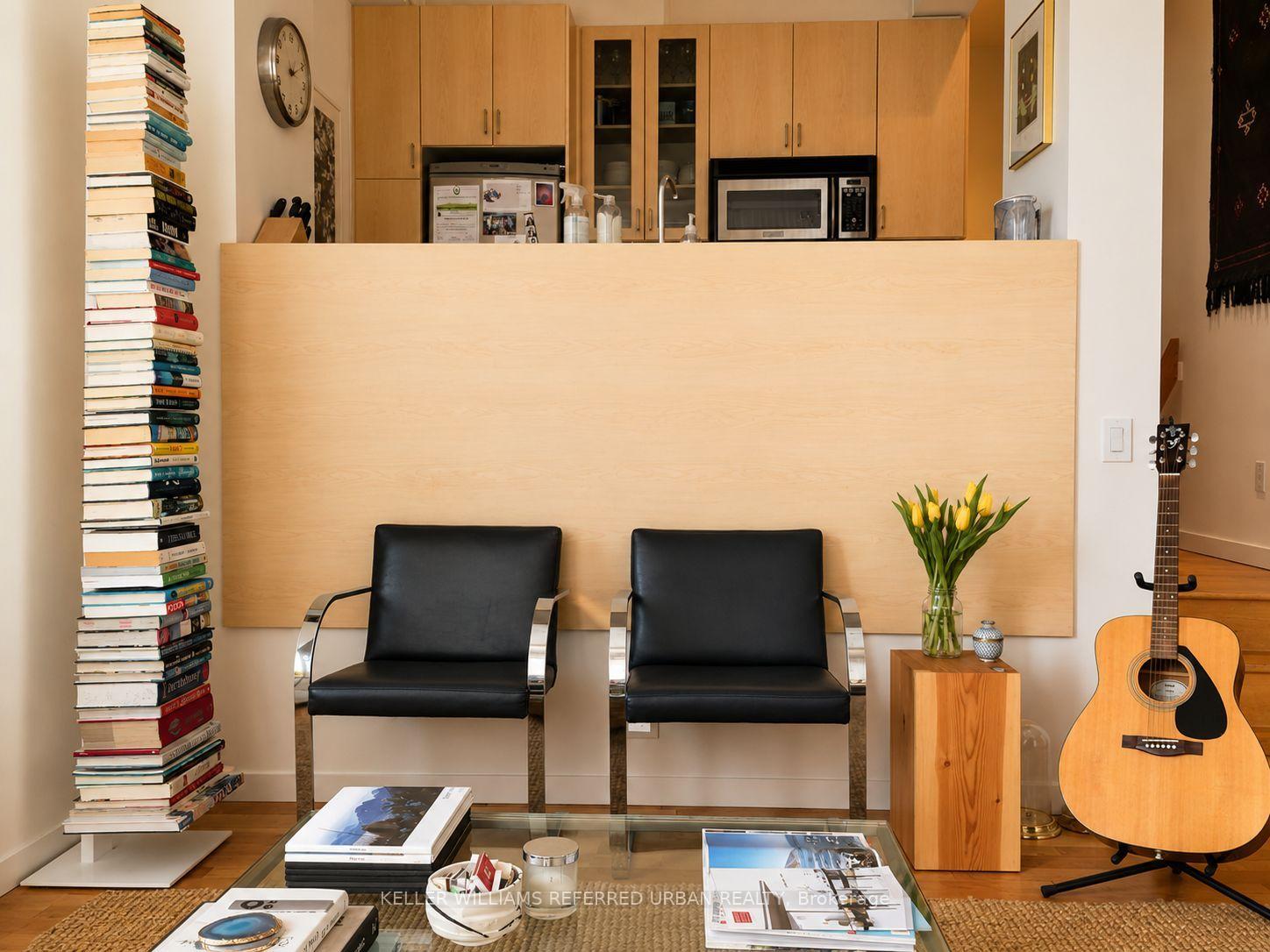 Photo 8 of Unit 403, 915 King Street, Toronto, Niagara — HOMEH