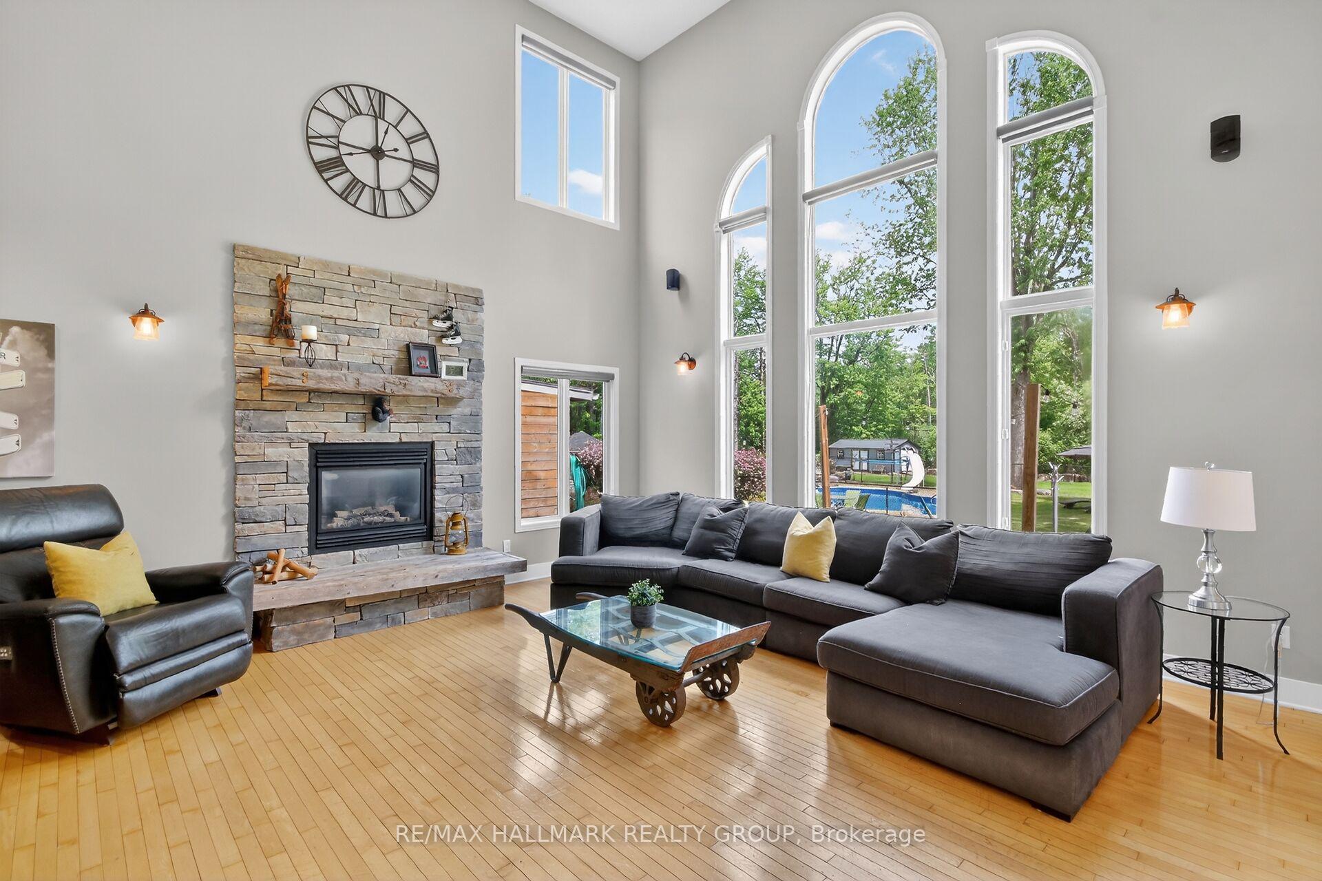 Photo 12 of 104 Wilbert Cox Drive, Ottawa, Huntley Ward (South East) — HOMEH