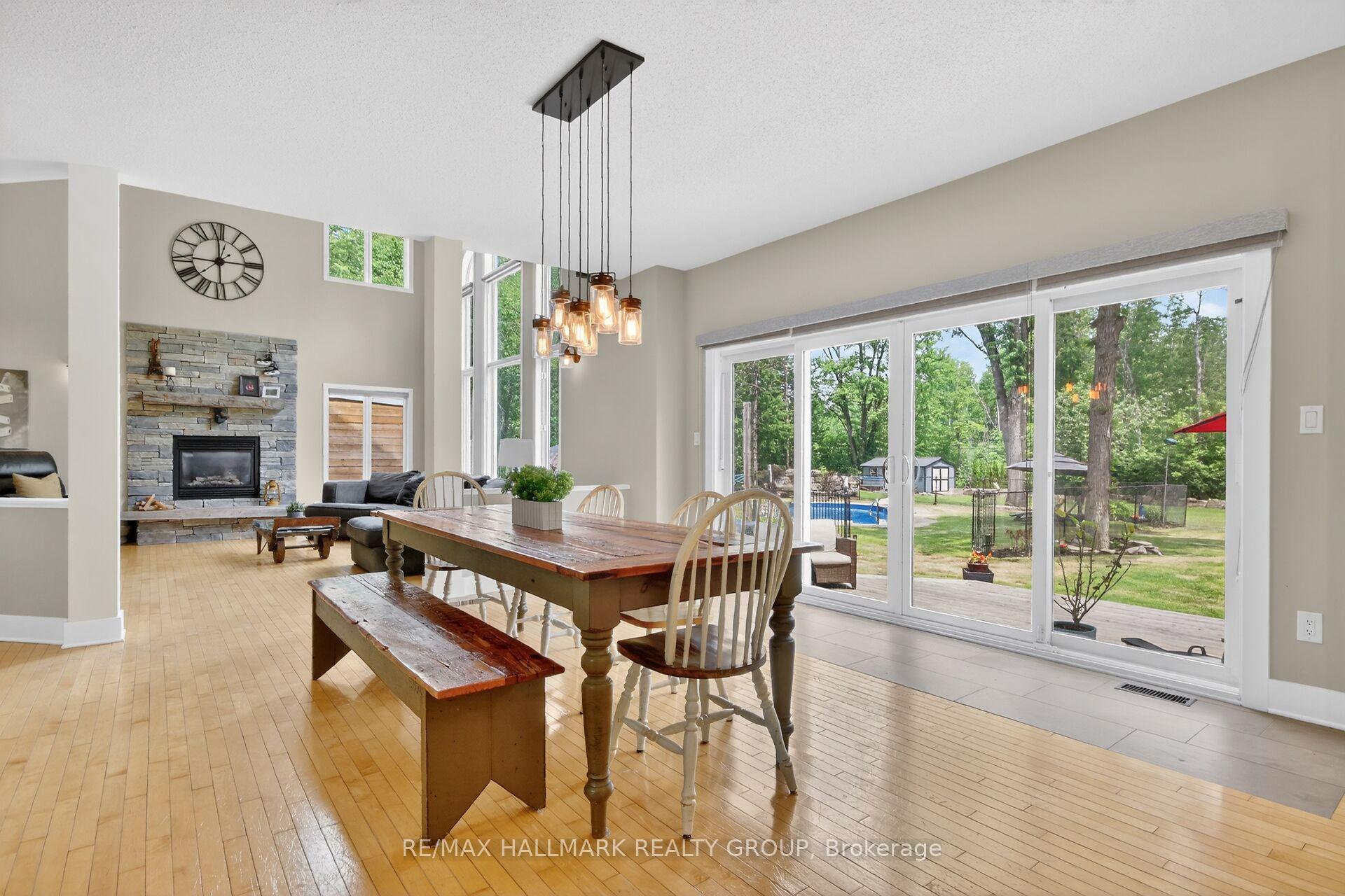 Photo 14 of 104 Wilbert Cox Drive, Ottawa, Huntley Ward (South East) — HOMEH