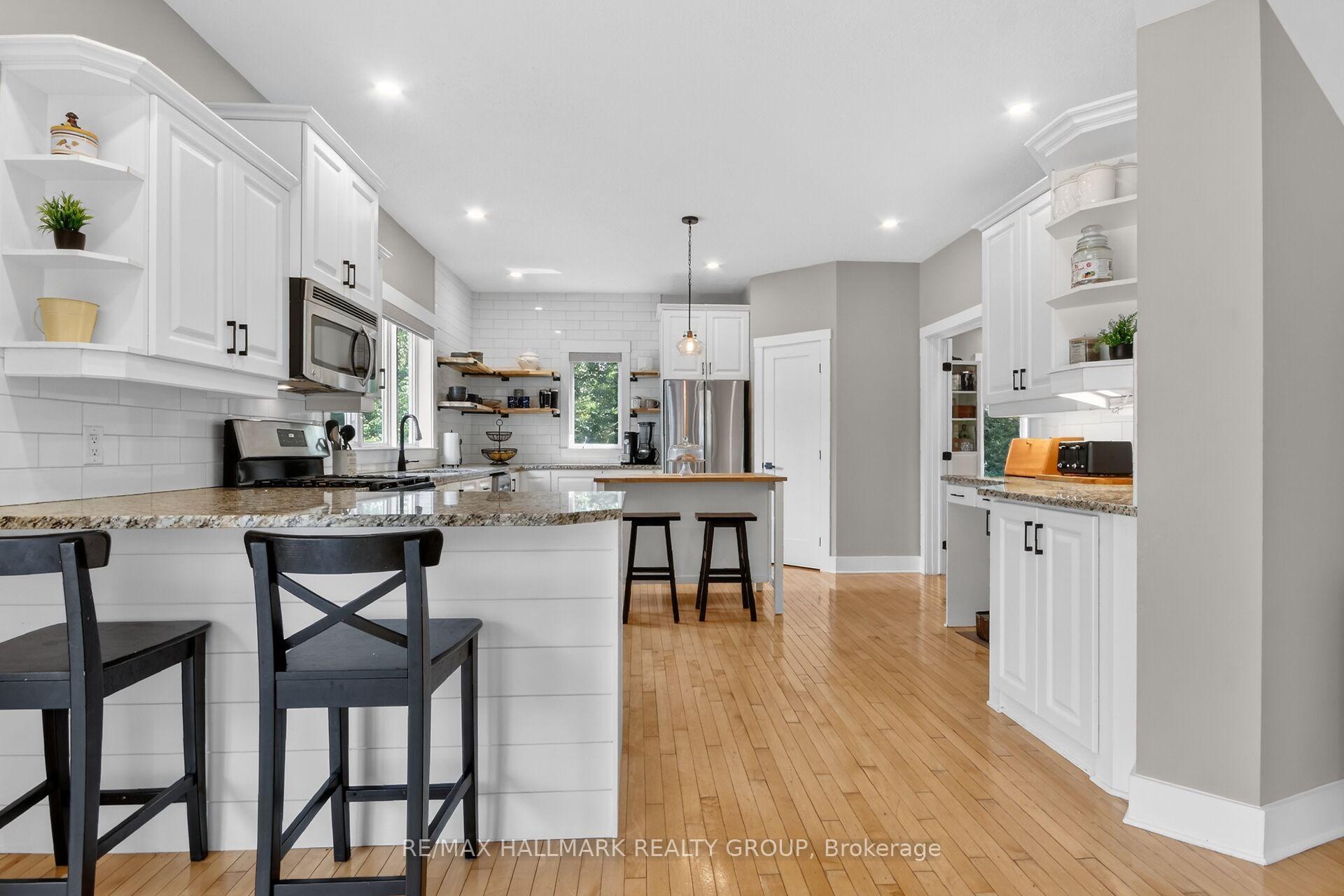 Photo 17 of 104 Wilbert Cox Drive, Ottawa, Huntley Ward (South East) — HOMEH