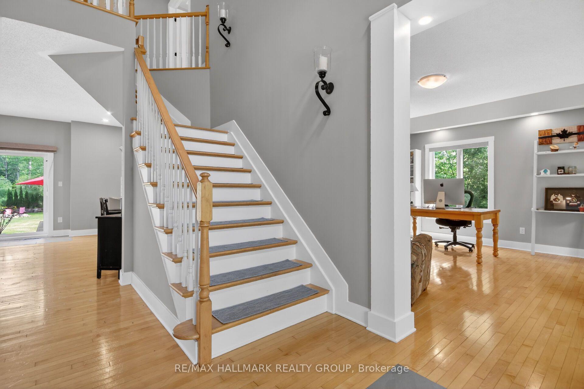 Photo 21 of 104 Wilbert Cox Drive, Ottawa, Huntley Ward (South East) — HOMEH