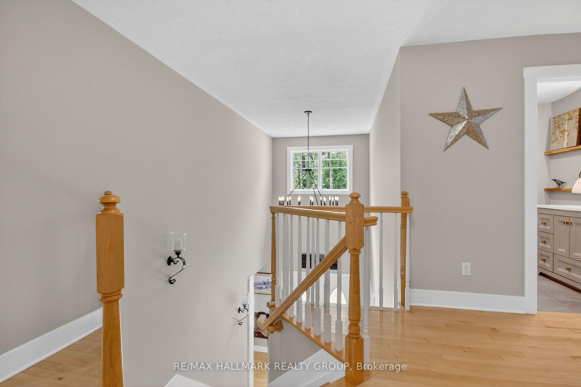Photo 30 of 104 Wilbert Cox Drive, Ottawa, Huntley Ward (South East) — HOMEH
