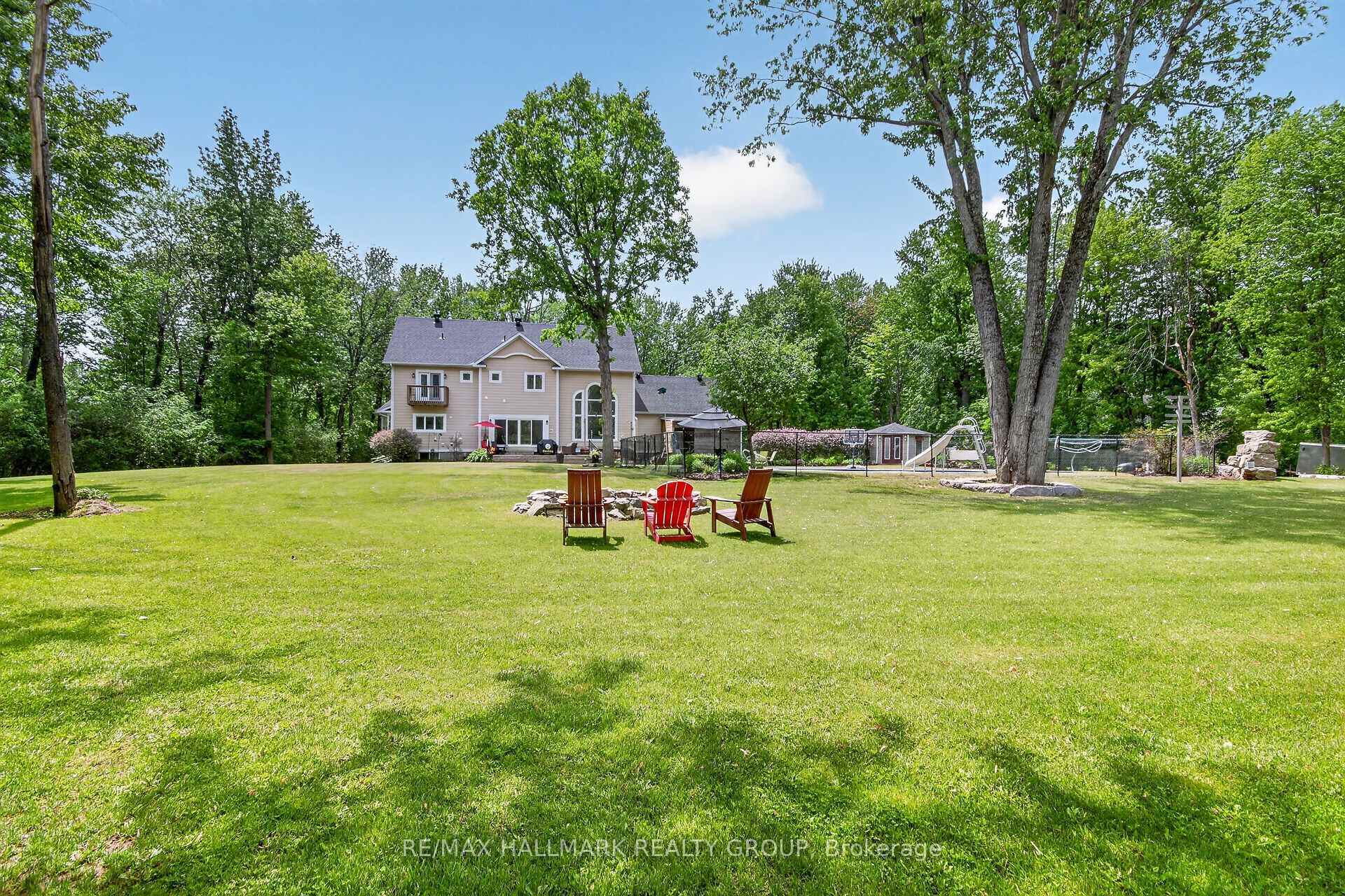 Photo 46 of 104 Wilbert Cox Drive, Ottawa, Huntley Ward (South East) — HOMEH