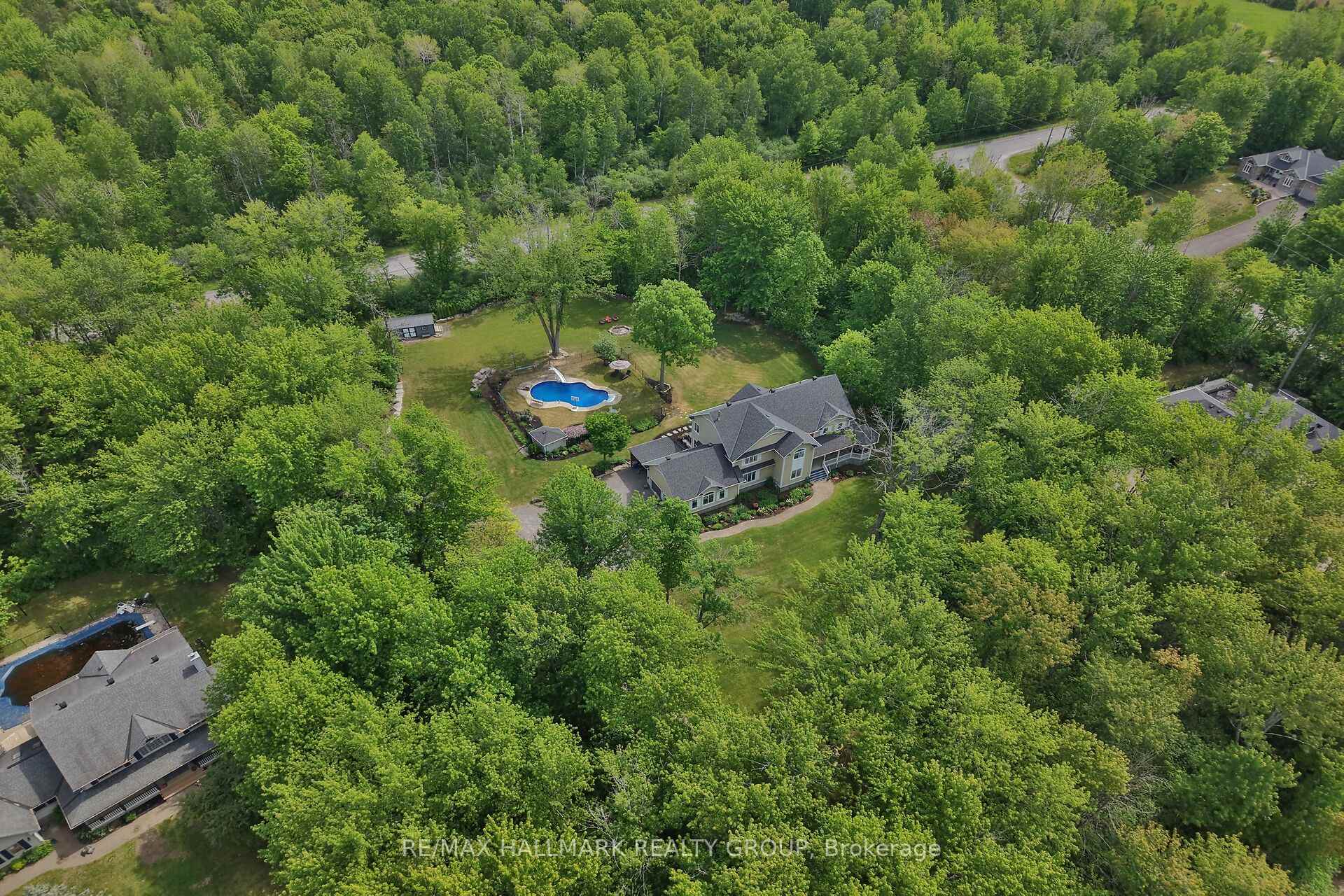 Photo 48 of 104 Wilbert Cox Drive, Ottawa, Huntley Ward (South East) — HOMEH