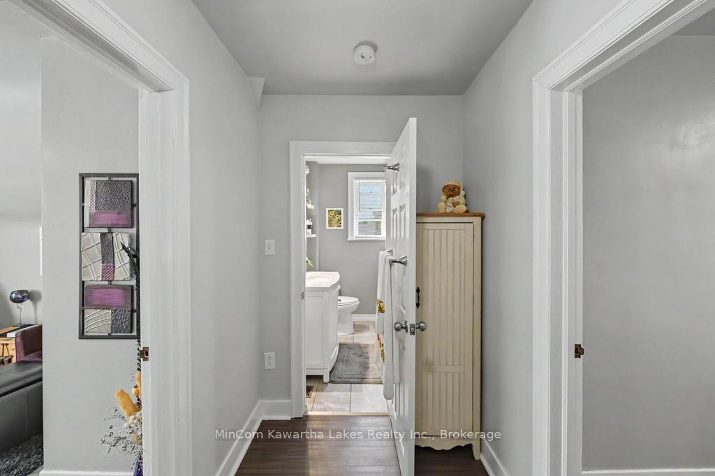 Photo 41 of 263 Bennet Street, Peterborough, Northcrest Ward 5 — HOMEH
