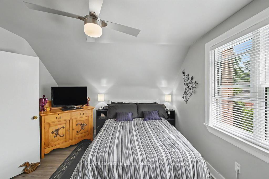Photo 47 of 263 Bennet Street, Peterborough, Northcrest Ward 5 — HOMEH