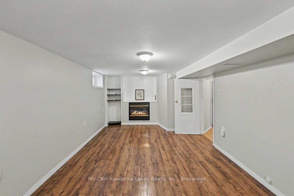 Photo 63 of 263 Bennet Street, Peterborough, Northcrest Ward 5 — HOMEH