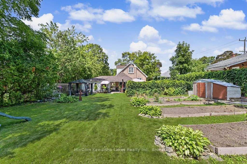 Photo 34 of 263 Bennet Street, Peterborough, Northcrest Ward 5 — HOMEH