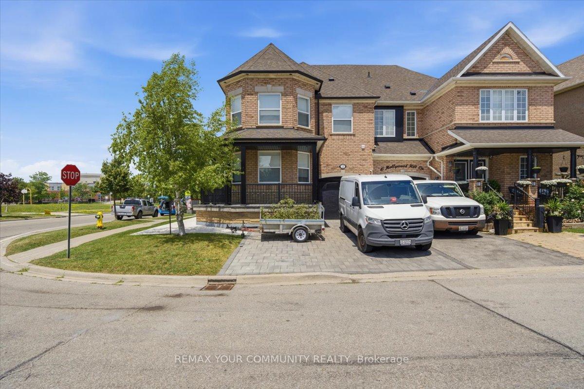 Photo 2 of Unit Lower, 2 Hollywood Hill Circle, Vaughan, Vellore Village — HOMEH