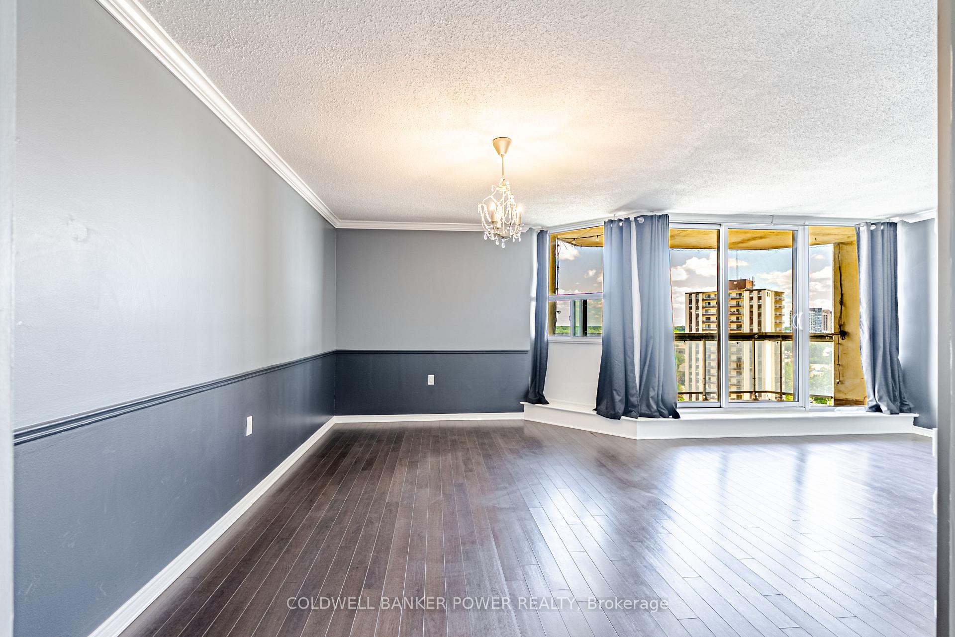 Photo 12 of Unit 1604, 323 Colborne Street, London, East K — HOMEH
