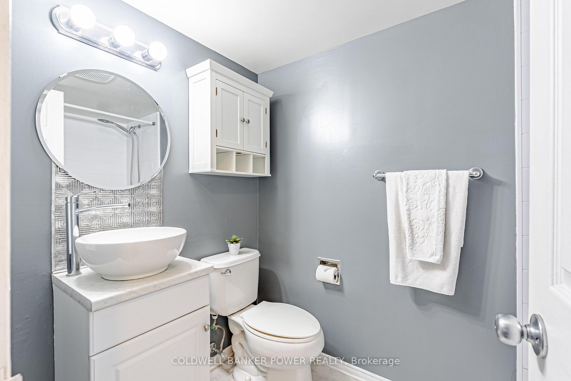 Photo 27 of Unit 1604, 323 Colborne Street, London, East K — HOMEH