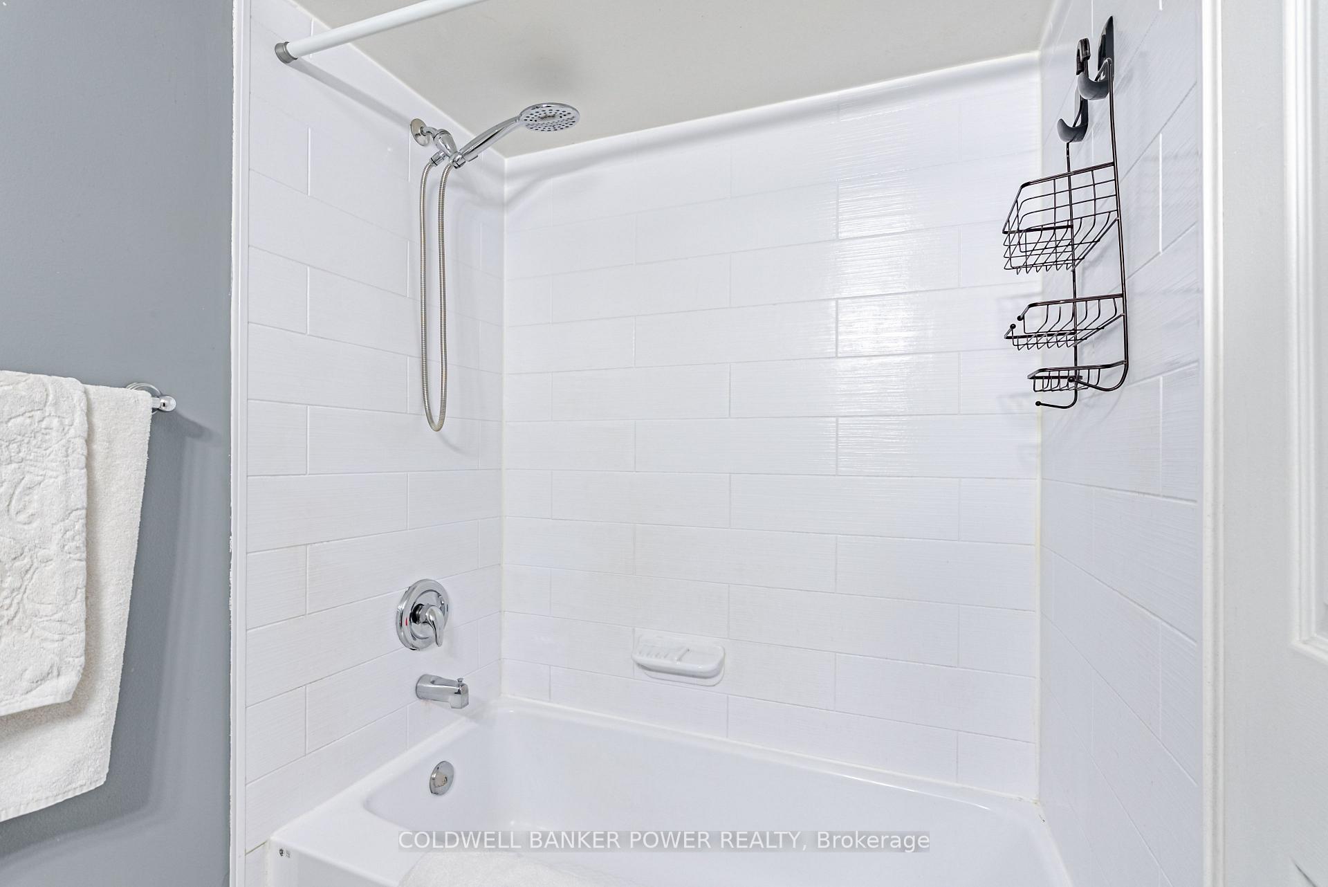 Photo 28 of Unit 1604, 323 Colborne Street, London, East K — HOMEH