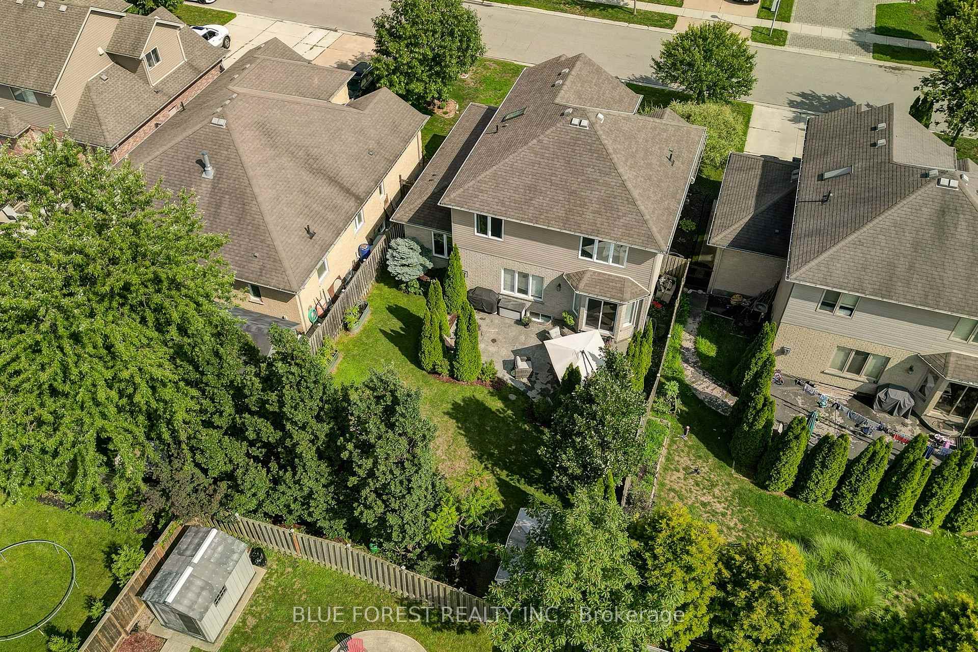 Photo 56 of 2058 Westpoint Heights, London, South V — HOMEH
