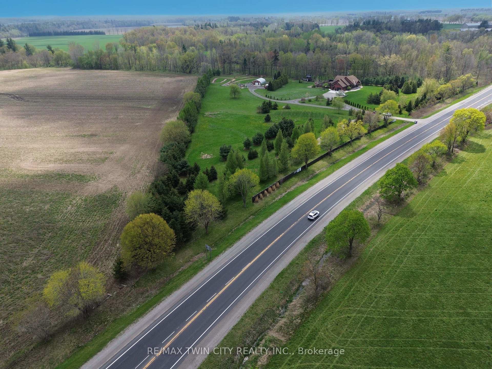Photo 5 of 38A Highway 24, Brant, Oakland — HOMEH